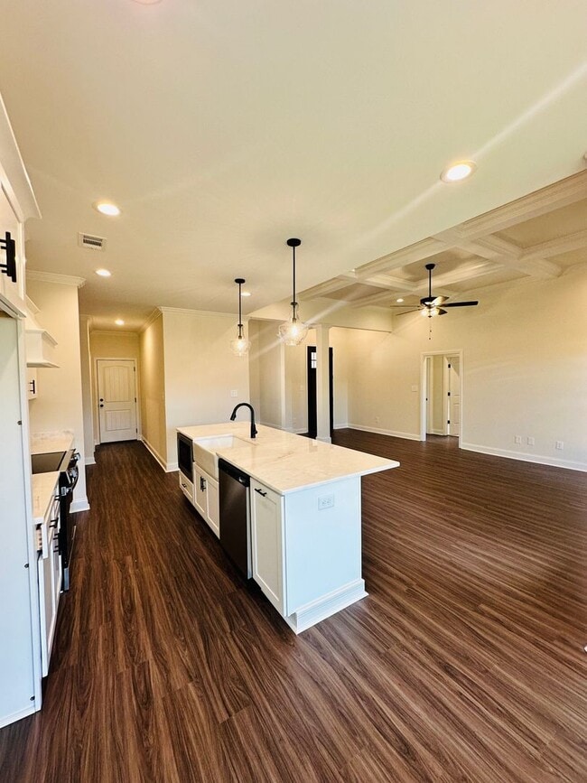 Photo - 109 Rolling Mdw Wy