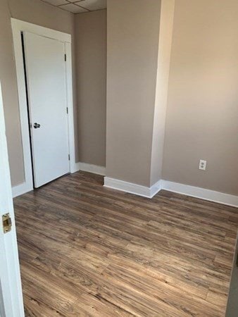 Photo - 93 S Broadway Unit 5