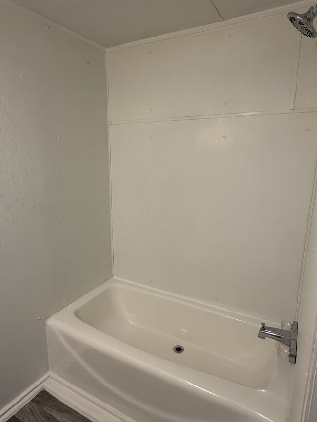 Photo - 61 Platinum Dr