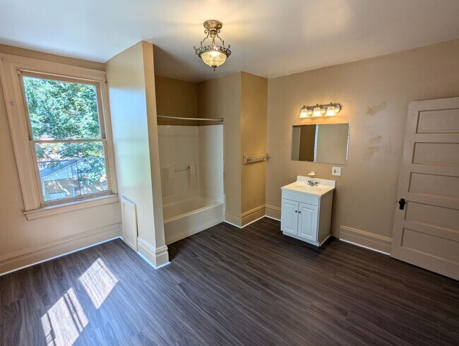 Photo - wbu218 Unit 218