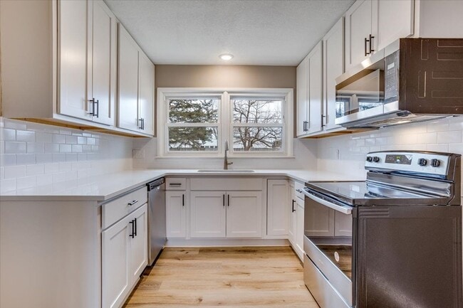 Photo - Beautiful Haysville Home