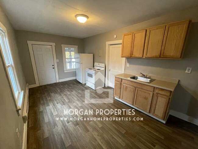 Photo - 1712 Main St Unit 2