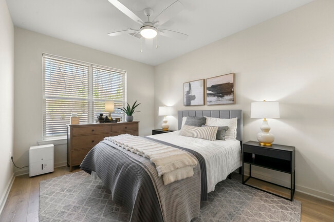 Photo - Wisteria Ridge