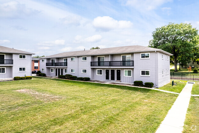 Building Photo - Shawnee Apartments Unit 11216 W 60th Terrace -  D