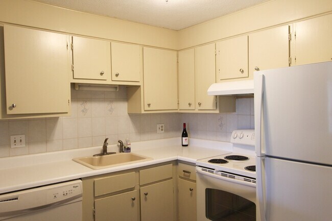 16 Williamsburg Ct Unidad 12
