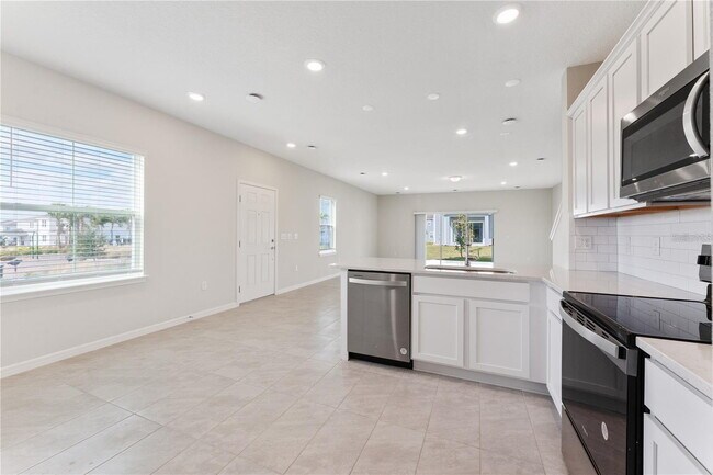 Photo - 2326 Vision St