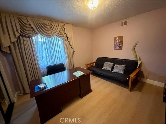 Photo - 807 Cottonwood Way