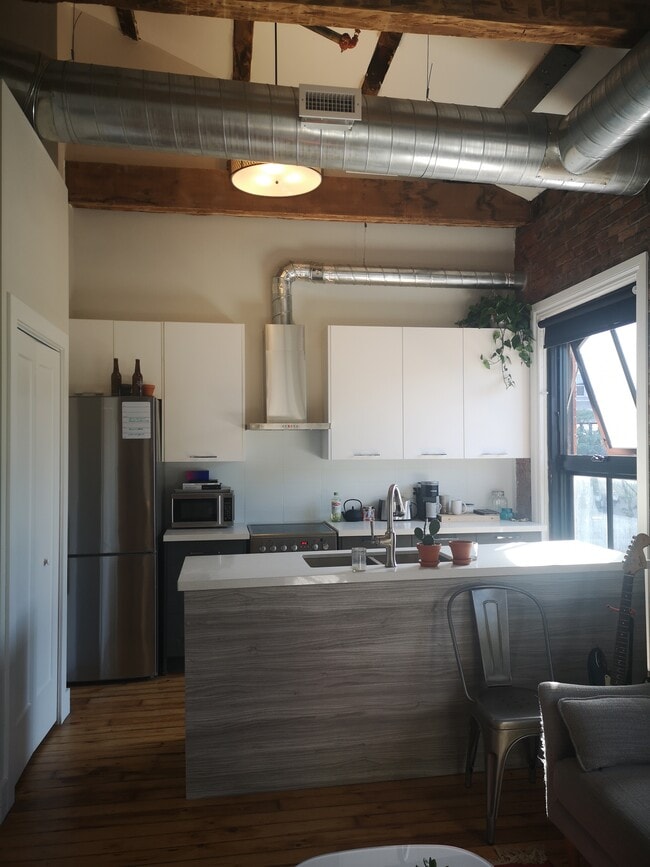 302 - Kitchen - Treble Hall