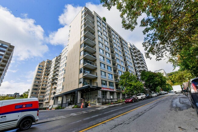 Photo - 3495 Rue de la Montagne Unit 101