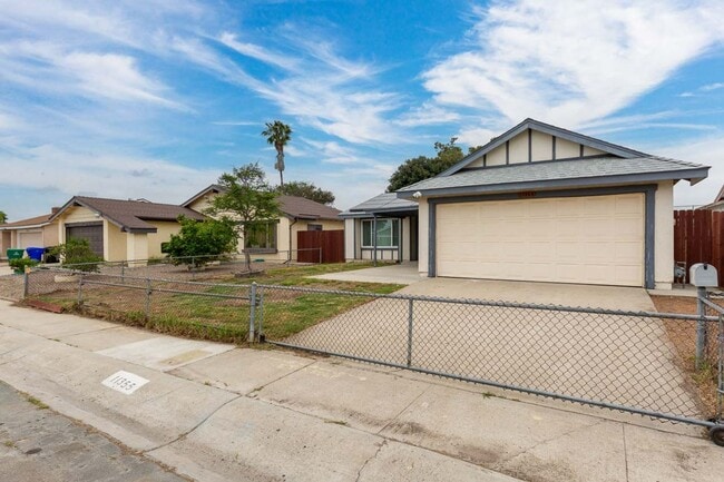 Photo - 3 Bedroom Home in Mira Mesa