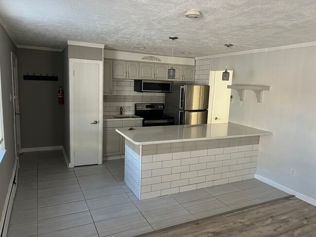 Photo - 18 West Ave Unit 2c