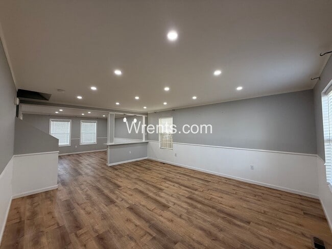 Photo - Adorable North Spokane Home in 5 Mile – Cherry Ln