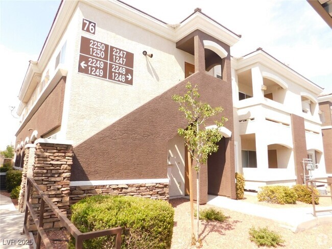 Building Photo - 9303 Gilcrease Ave Unit 2249 Rental