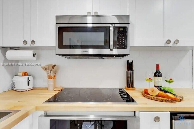 Photo - 7326 Collins Ave Unit 201