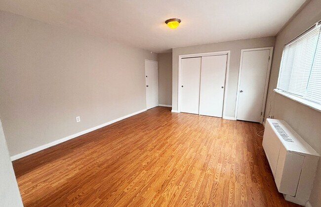 Photo - 555 Lowell Ave Unidad 555-07