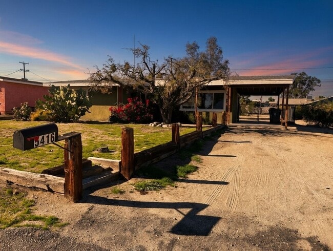 Photo - 2 Bedroom 1 Bath - Clean and Close To 29 Palms Marine Base