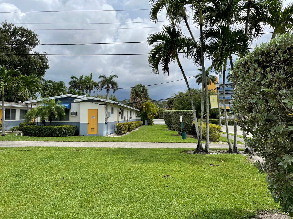 Photo - 1642 NE 127th St Unidad 424