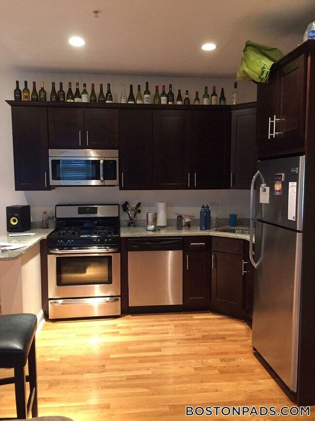 Photo - 23 Washburn St Unit 2