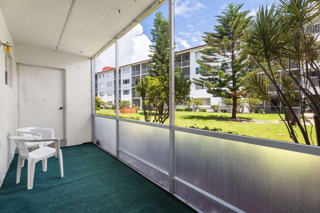 Building Photo - 4500 N Flagler Dr Unit D6 Rental