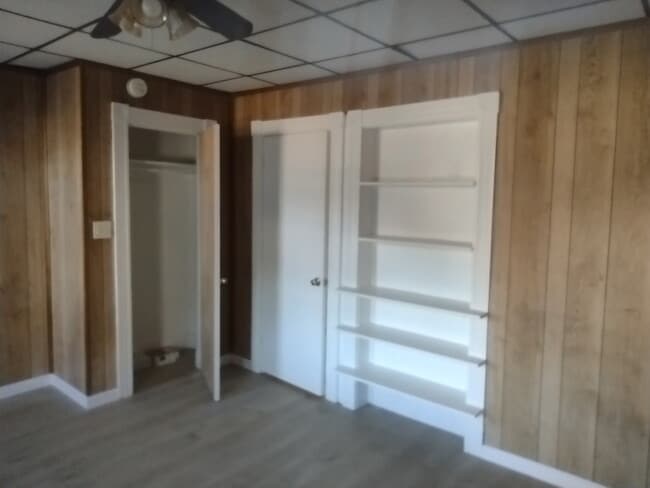 Building Photo - 1056 Butler St Unit 2