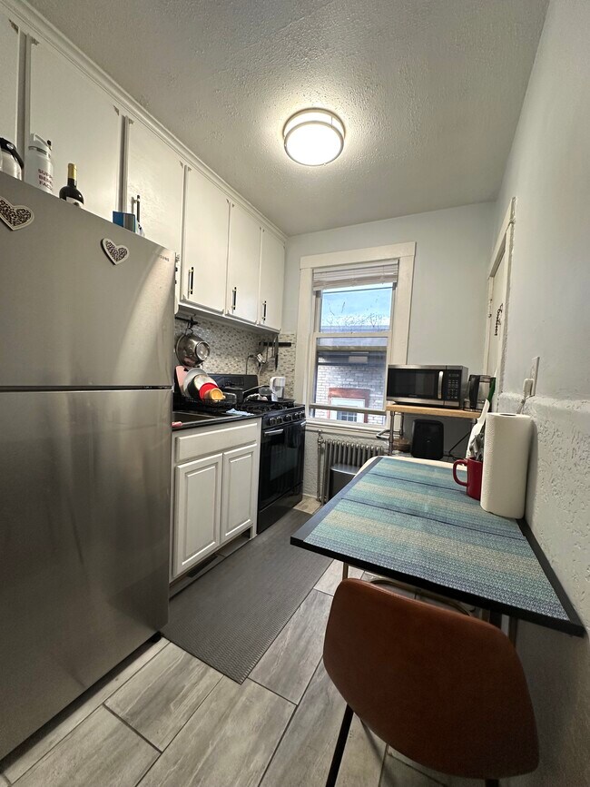 Photo - 26 Chiswick Rd Unit 1