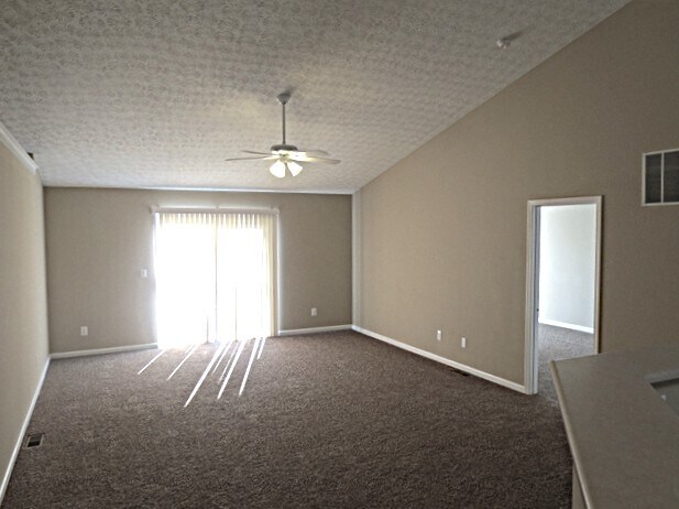 Photo - 5248 Gobel Dr