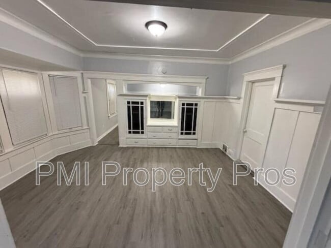 Photo - 3225 N 27th St