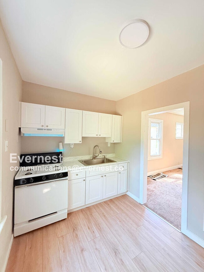 Photo - 14600 Lauder St