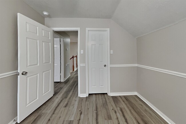 2511 Pecan Grove Ct