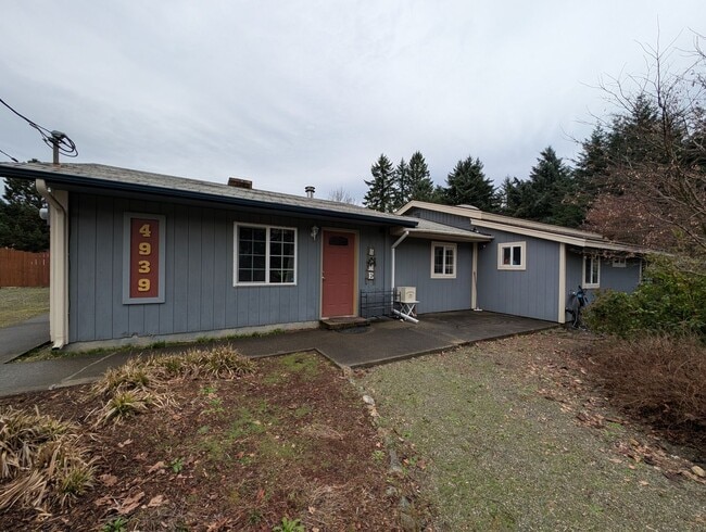 Photo - Livestock & Spring Garden Ready! 3 Bedroom Home for Rent in Port Orchard
