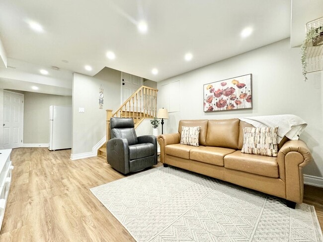 Photo - 4461 Violet Rd