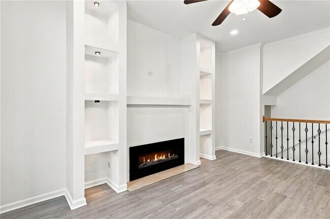 Photo - 1465 Liberty Pkwy NW