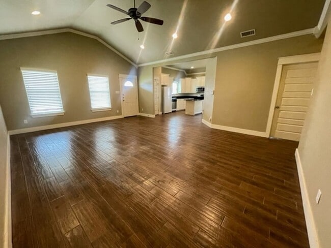 Photo - 1041 Cabernet Dr