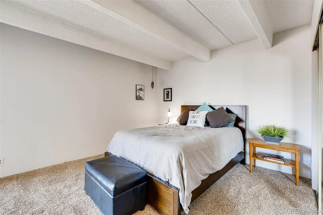 Photo - 1433 N Williams St Unit 805
