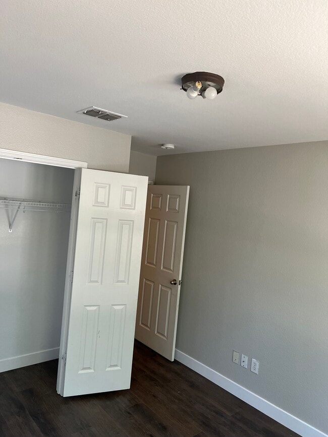 Photo - 1821 Trego Dr