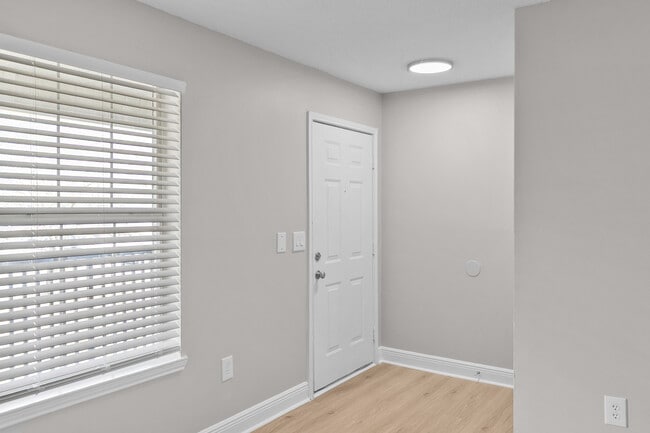 Photo - Megan Manor Apartments