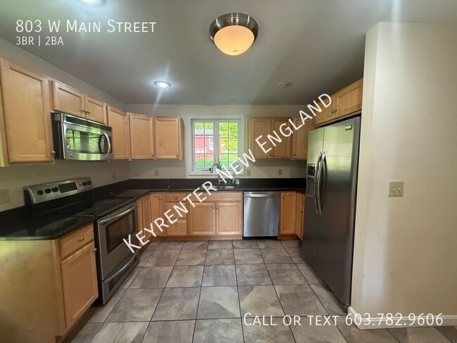 Building Photo - 803 W Main St Rental