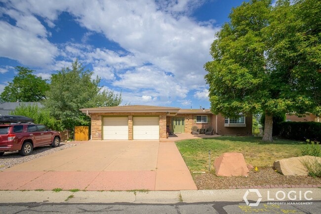 Building Photo - 4220 S Fortuna Way