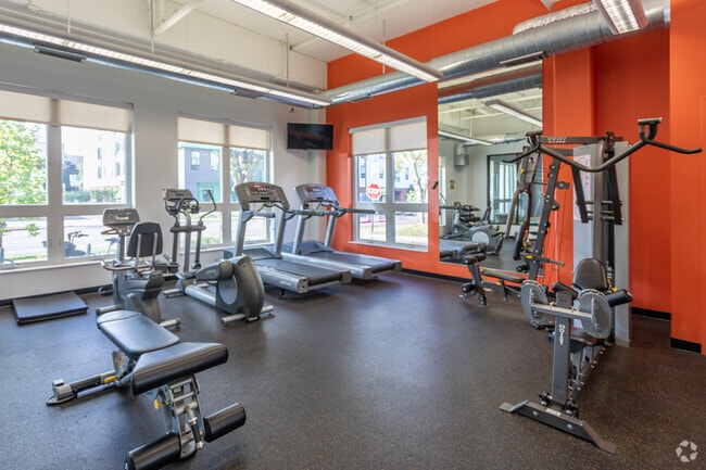 Gimnasio - Fourth Street Co-op Apartments