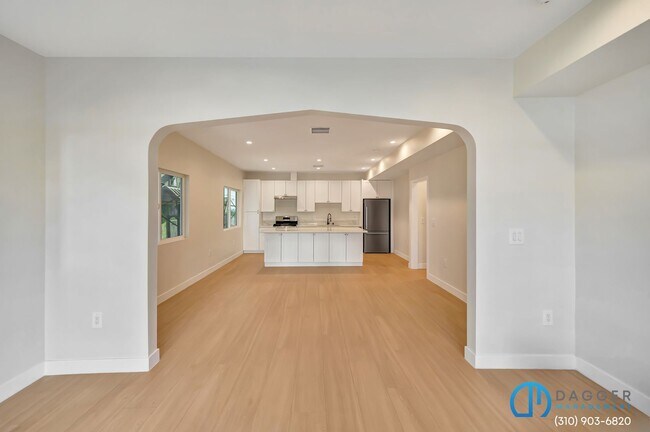 Photo - 2800 Winter St Unit 1