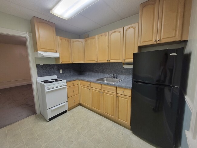 Building Photo - 432 S Chester Pike Unit 2