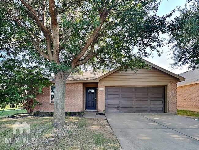 Photo - 1157 Boxwood Dr House
