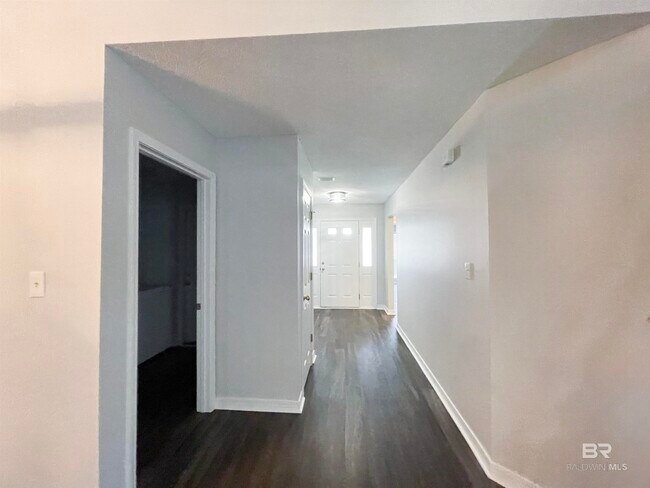 Photo - 117 Kemper Ln