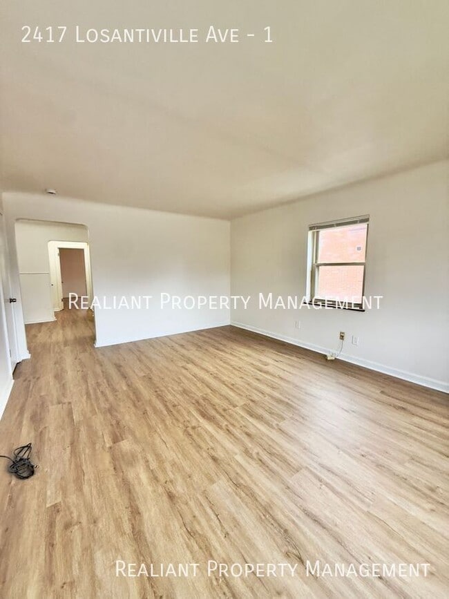 Photo - 2417 Losantiville Ave Unit 1