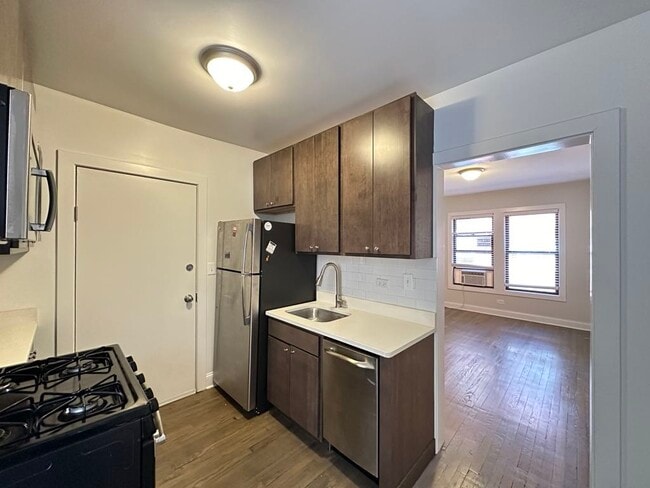 Photo - 2641 N Spaulding Ave Unit E3