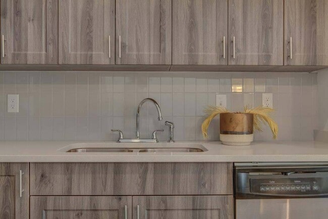 Kitchen - Odessa at the District