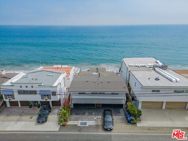 Photo - 25154 Malibu Rd Unit 4