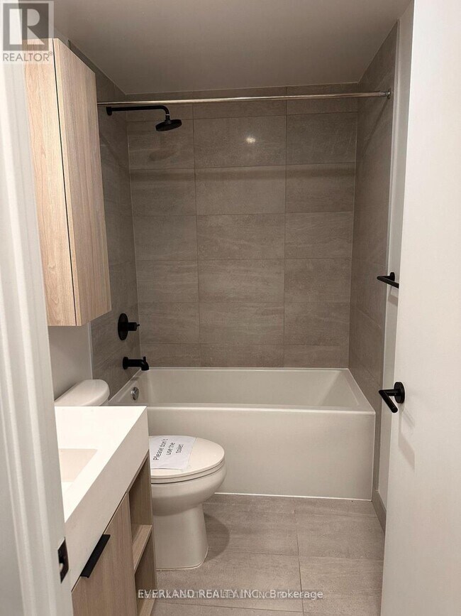 Photo - 108 Peter St Unit 1710