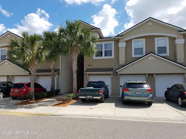 Building Photo - 7071 Deer Lodge Cir Unit 108 Rental