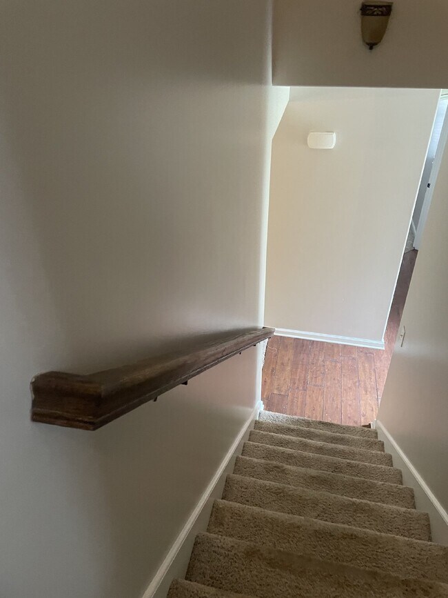 Photo - 634 Hidden Valley Dr